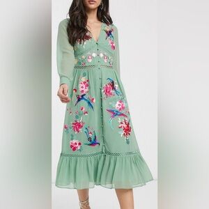 Green Long Sleeve Embroidered Dress women birds floral size 6